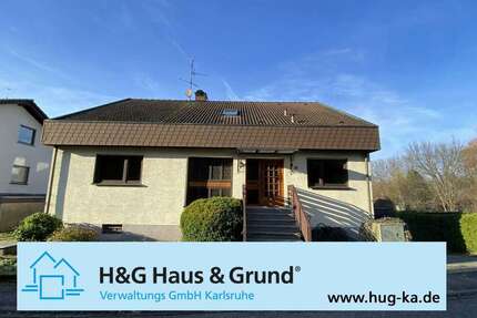 Haus zum Kaufen in Durmersheim 655.000 € 254 m² 9 zimmer