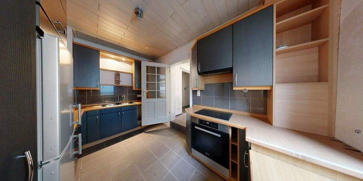 Mehrfamilienhaus, Wohnhaus Germersheim - 6 Zimmer, 125 m&sup2;, 220.000&euro; | Angebot:25744479