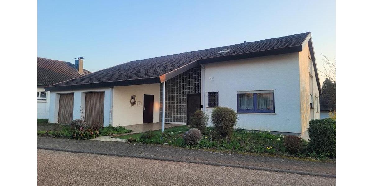 Einfamilienhaus Bretten - 7 Zimmer, 155 m&sup2;, 590.000&euro; | Angebot:26811608