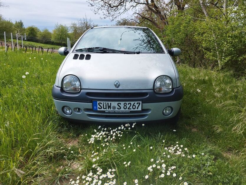 Renault Twingo 84.900 km 2.650 € Gölshausen 75015