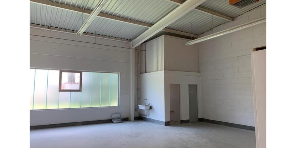 Halle mit Büro zu vermieten PROVISIONSFREI zimmer