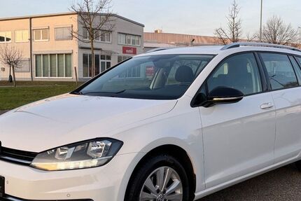 VW Golf 150.000 km 9.900 € Ötigheim 76470