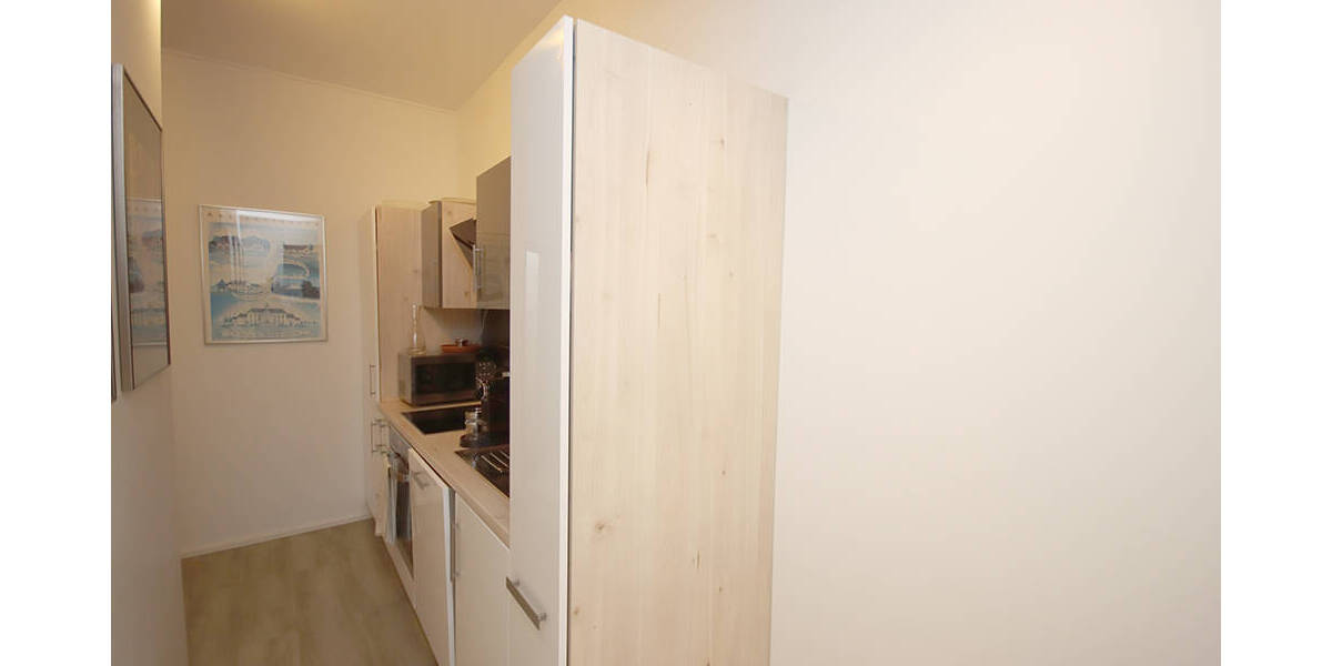 Gewerbeobjekt Baden-Baden Sandweier - 2 Zimmer, 104 m&sup2;, 470.000&euro; | Angebot:24140020