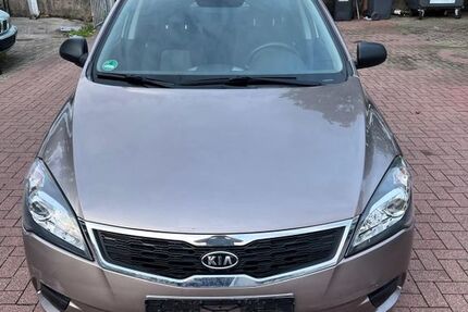 Kia ceed / Ceed 114.584 km 3.750 € Karlsruhe 76133