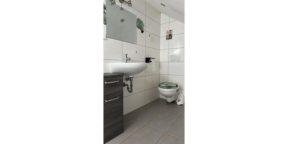 Dachgeschoßwohnung Römerberg - 1 Zimmer, 70 m&sup2;, 600&euro; | Angebot:26020736