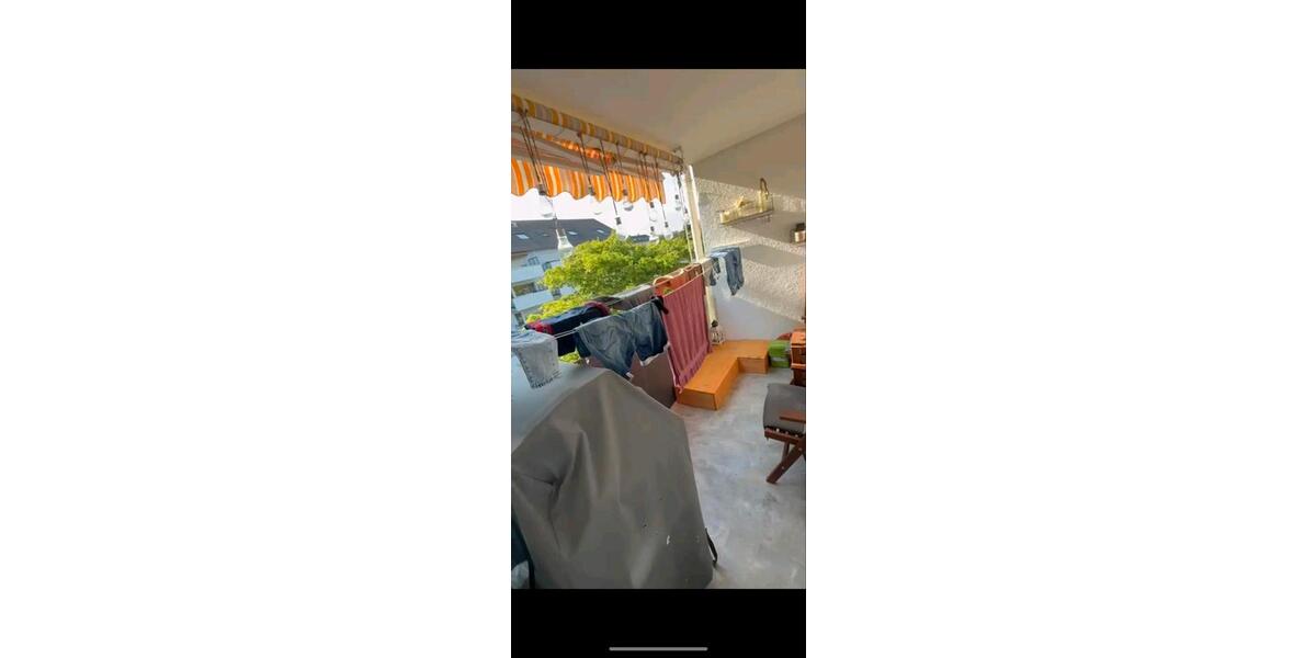 Etagenwohnung Stutensee - 3 Zimmer, 77 m&sup2;, 250.000&euro; | Angebot:27113696