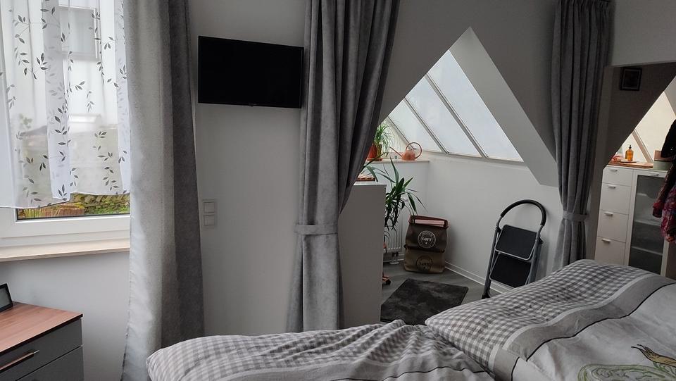 Große, top sanierte Wohnung in bevorzugter Lage von Pforzheim 3.5 zimmer