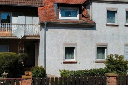 Doppelhaushälfte mit großem Potential in Landau-Queichheim zimmer