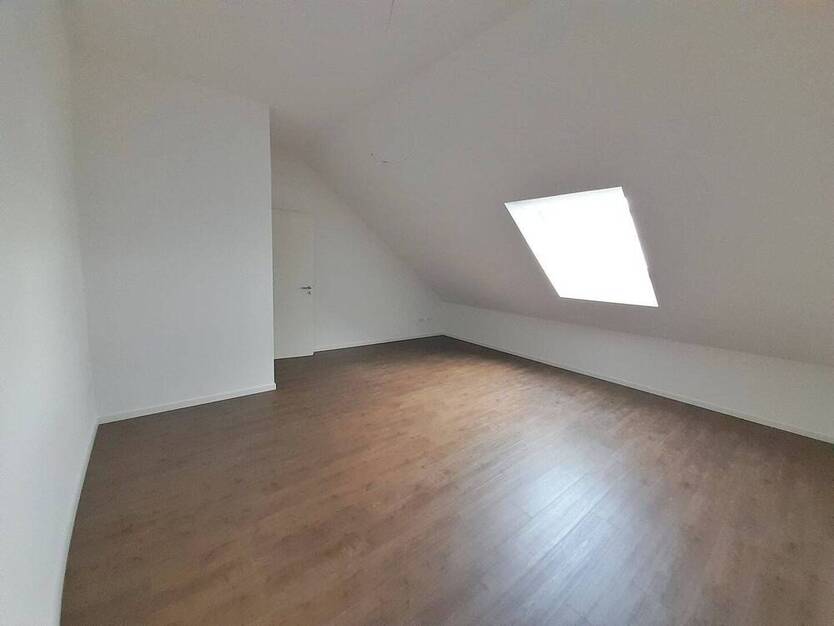 Schlüsselfertiger Neubau von 5 ETW - KFW55A+ - hochwertige moderne Ausstattung