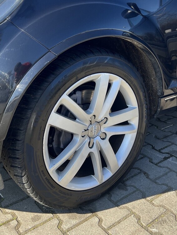 Q7
