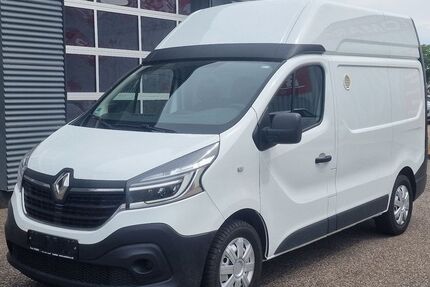 Renault Trafic 69.000 km 21.998 &euro; Landau 76829