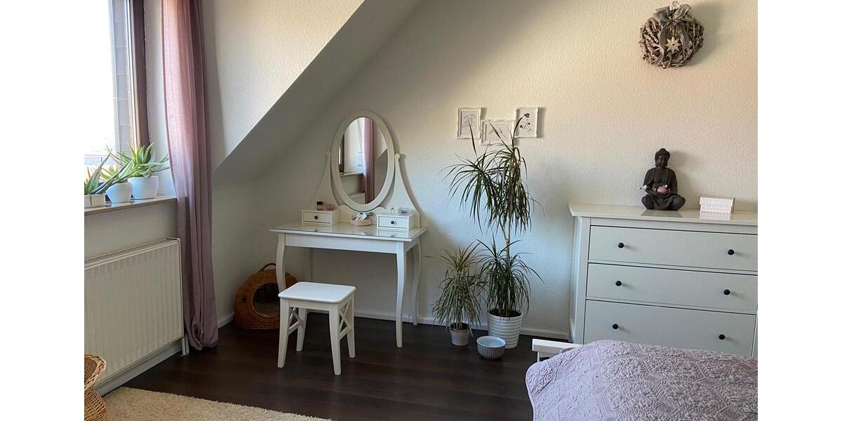 Dachgeschoßwohnung Philippsburg - 4 Zimmer, 101 m&sup2;, 365.000&euro; | Angebot:26907983
