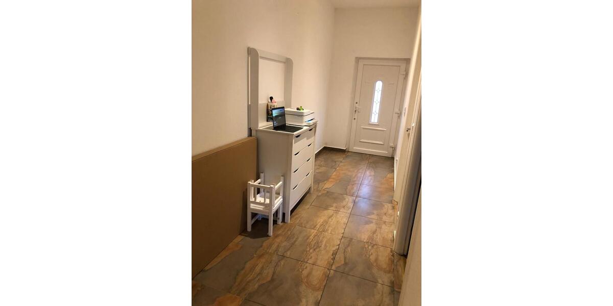 Erdgeschoßwohnung Stutensee - 3 Zimmer, 112 m&sup2;, 1.350&euro; | Angebot:26367605