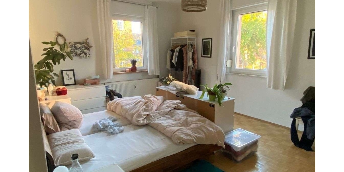 °°° FRISCHRENOVIERTE ALTBAUWOHNUNG MIT GR. SÜDWESTBALKON IN DER WESTSTADT °°° 4 zimmer