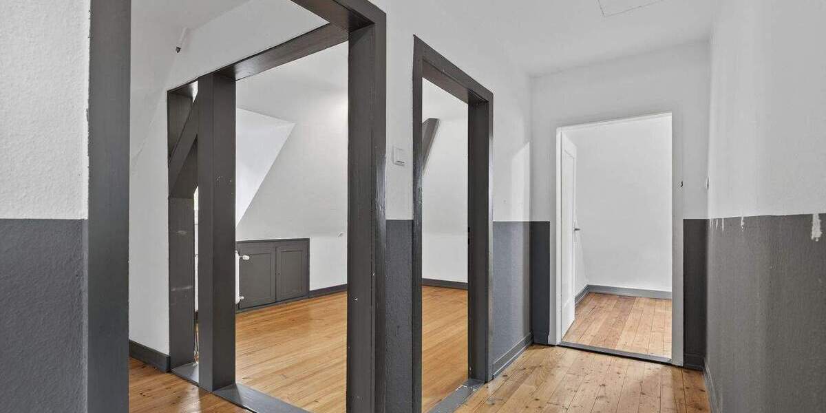 Seltene Gelegenheit: Dreifamilienhaus mit viel Platz und Potenzial in Ettlingen-Spessart 1 zimmer