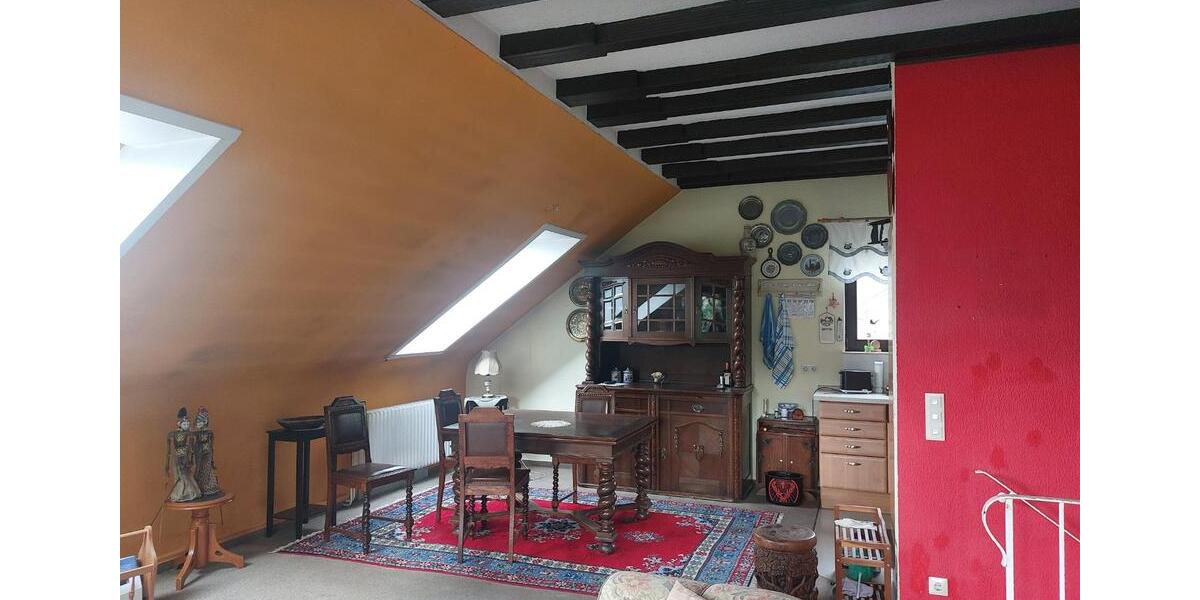 Einfamilienhaus Loffenau - 12 Zimmer, 187 m&sup2;, 333.000&euro; | Angebot:25962787