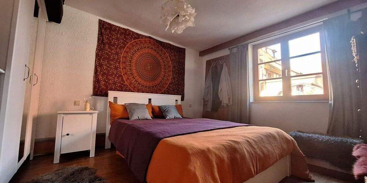 Einfamilienhaus Oberderdingen - 7 Zimmer, 188 m&sup2;, 419.000&euro; | Angebot:25657356