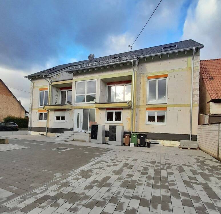 Schlüsselfertiger Neubau von 5 ETW - KFW55A+ - hochwertige moderne Ausstattung