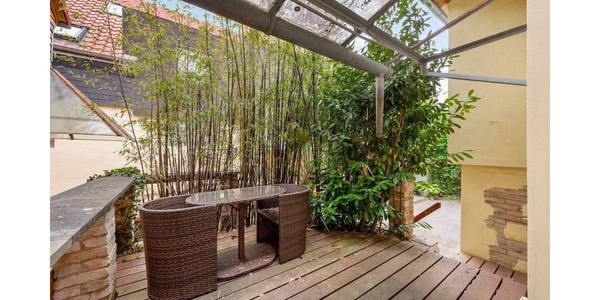 Mehrfamilienhaus, Wohnhaus Oberhausen-Rheinhausen Oberhausen - 8 Zimmer, 220 m&sup2;, 430.000&euro; | Angebot:26904256