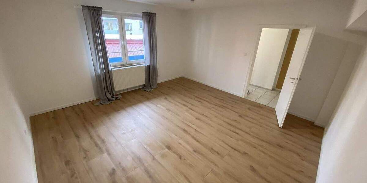 Etagenwohnung Pforzheim Nordstadt - 2 Zimmer, 55 m&sup2;, 665&euro; | Angebot:25541801