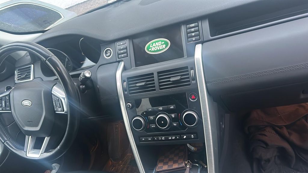 Land Rover Discovery Sport 158.000 km 12.500 &euro; Gaggenau 76571