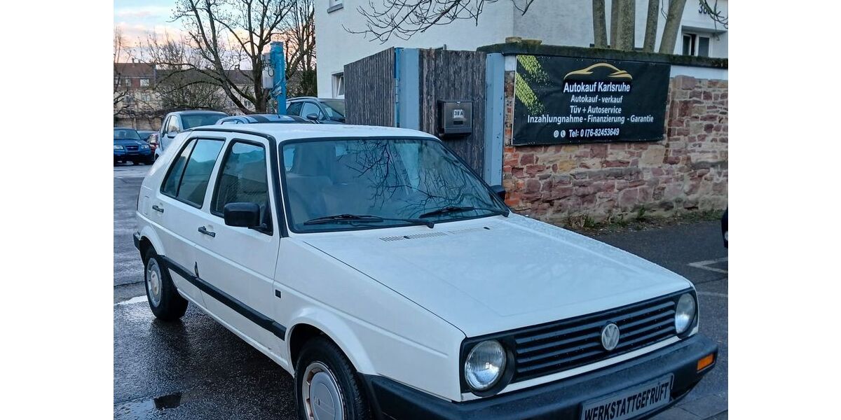 VW Golf 121.000 km 2.699 &euro; Karlsruhe 76131