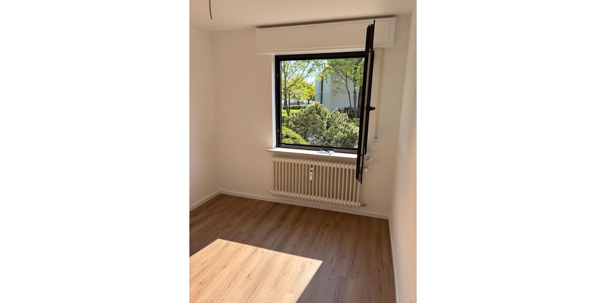 Etagenwohnung Karlsruhe Hagsfeld - 3 Zimmer, 86 m&sup2;, 1.380&euro; | Angebot:26336120