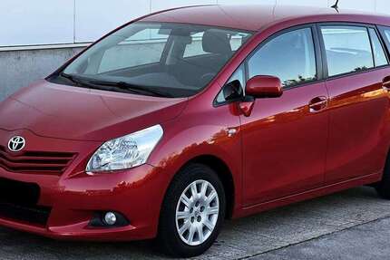 Toyota Verso 73.000 km 13.000 € Landau 76829