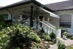 Bungalow Lingenfeld - 5 Zimmer, 220 m&sup2;, 690.000&euro; | Angebot:26356060