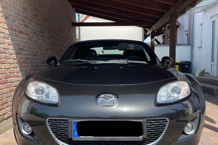Mazda MX-5 60.000 km 14.300 &euro; Landau 76829