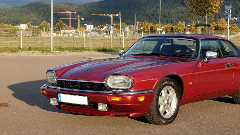 XJS