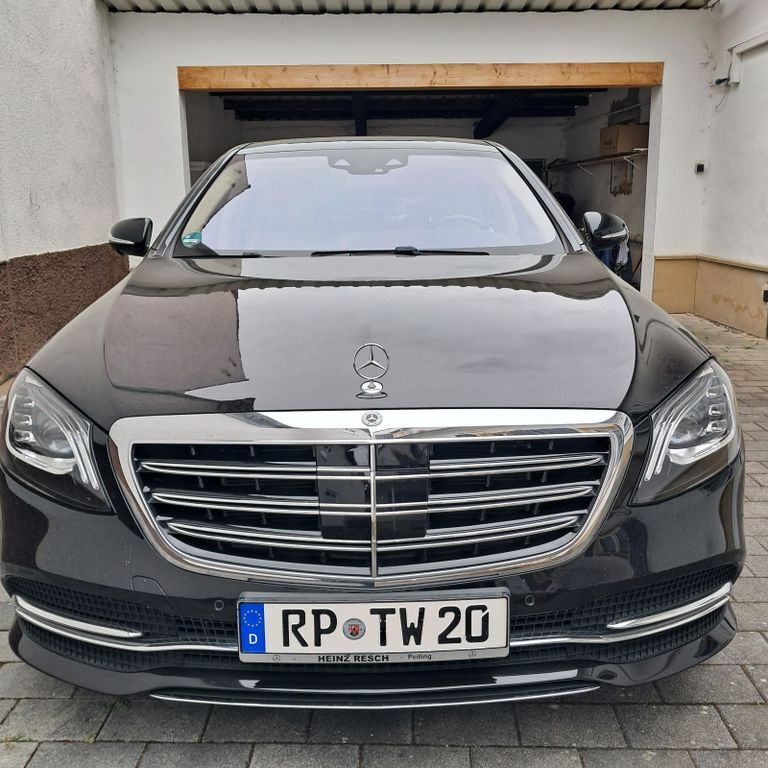 560