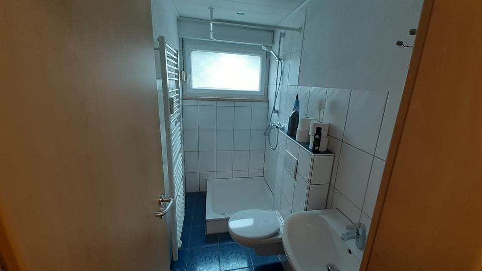 Etagenwohnung Karlsruhe Neureut - 2 Zimmer, 66 m&sup2;, 800&euro; | Angebot:26075595