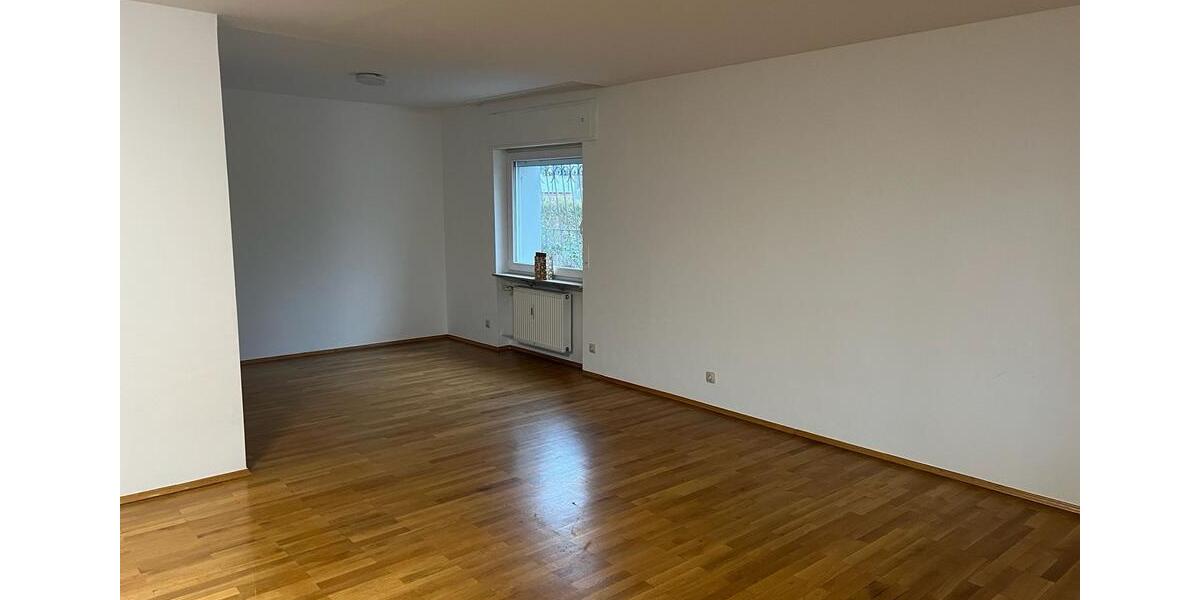 Erdgeschoßwohnung Stutensee - 3.5 Zimmer, 125 m&sup2;, 1.700&euro; | Angebot:25231311