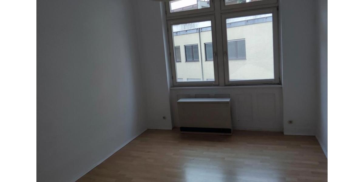 Reihenhaus Pforzheim Dillweißenstein - 15 Zimmer, 360 m&sup2;, 950.000&euro; | Angebot:26977060
