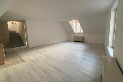 Wohnung Baden-Baden Baden - 5 Zimmer, 140 m&sup2;, 1.690&euro; | Angebot:25881302