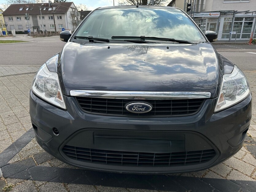 Ford Focus Stufenheck 245.000 km 2.750 € Rheinstetten 76287