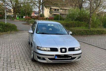 Seat Leon 270.000 km 1.700 &euro; Stutensee 76297