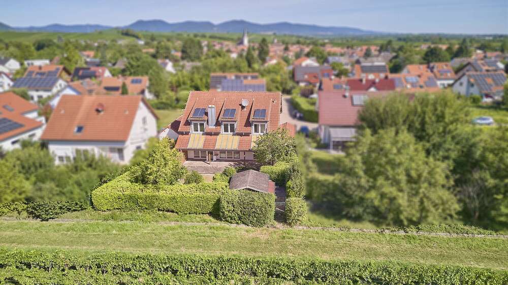 Einfamilienhaus Landau - 8 Zimmer, 282 m&sup2;, 795.000&euro; | Angebot:26669538