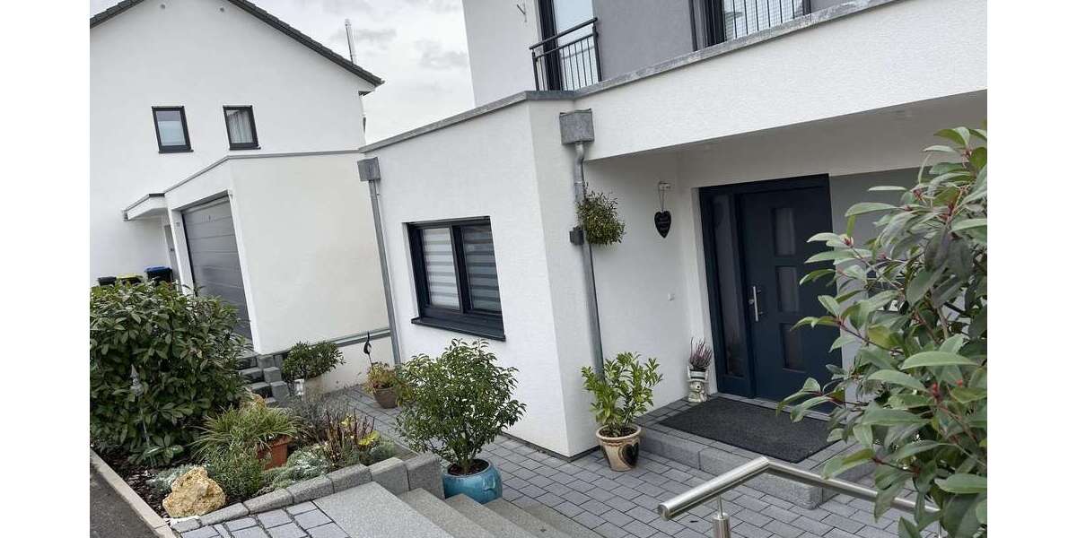 Einfamilienhaus Pforzheim Eutingen - 5 Zimmer, 165 m&sup2;, 879.000&euro; | Angebot:26871807