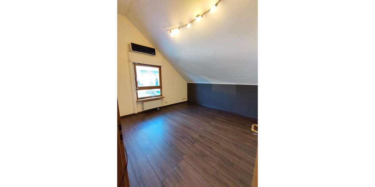 Einfamilienhaus Ettlingen Ettlingenweier - 5 Zimmer, 142 m&sup2;, 820.000&euro; | Angebot:25771493