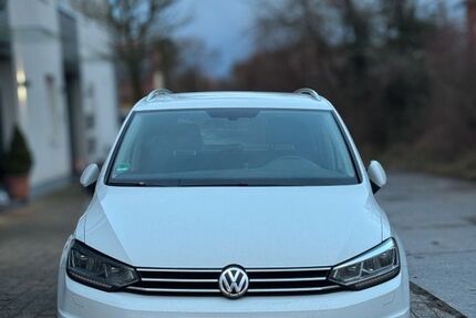 VW Touran 183.000 km 12.200 &euro; Offenbach an der Queich 76877