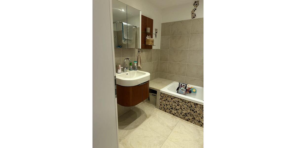 Terrassenwohnung Birkenfeld - 4 Zimmer, 111 m&sup2;, 460.000&euro; | Angebot:25623424