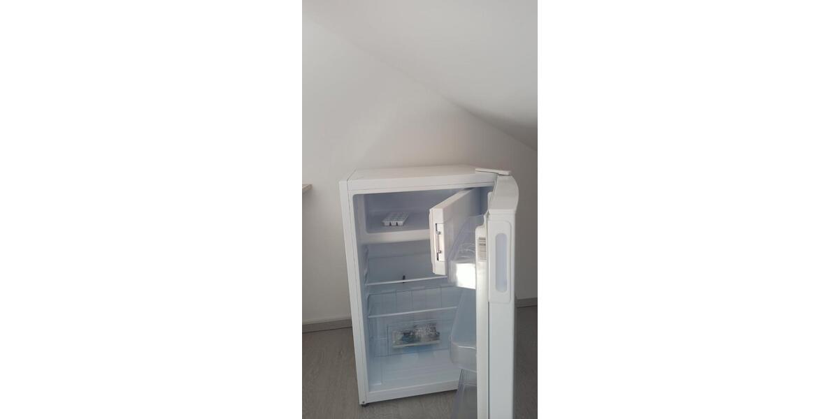 Dachgeschoßwohnung Linkenheim-Hochstetten Hochstetten - 2 Zimmer, 40 m&sup2;, 520&euro; | Angebot:26463416