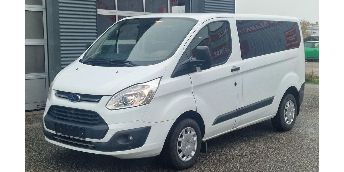 Ford Transit Custom 50.000 km 24.799 &euro; Landau 76829