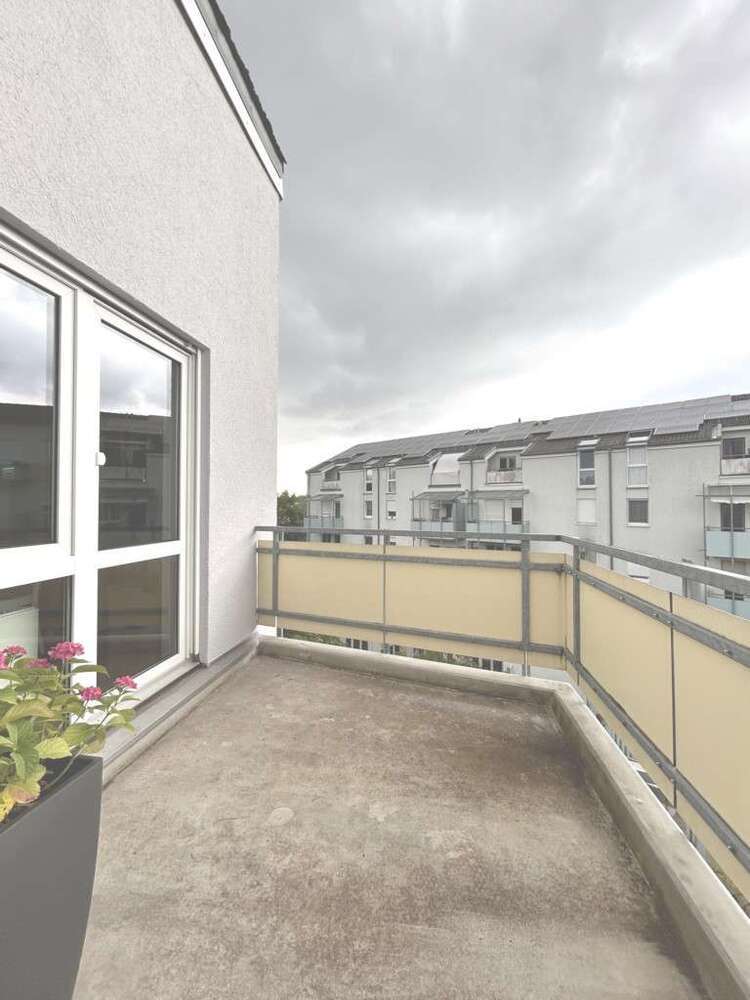 Wohnung zum Mieten in Karlsruhe 690 € 64 m²
