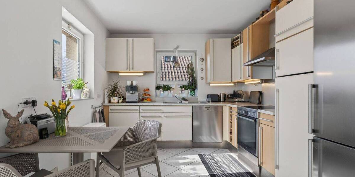 Mehrfamilienhaus, Wohnhaus Karlsruhe / Wolfartsweier Wolfartsweier - 8 Zimmer, 245 m&sup2;, 719.000&euro; | Angebot:26155539