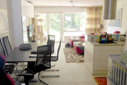 Gemütliche 2-Zimmer-Wohnung mit Balkon - ideal für Singles oder Paare 2 zimmer