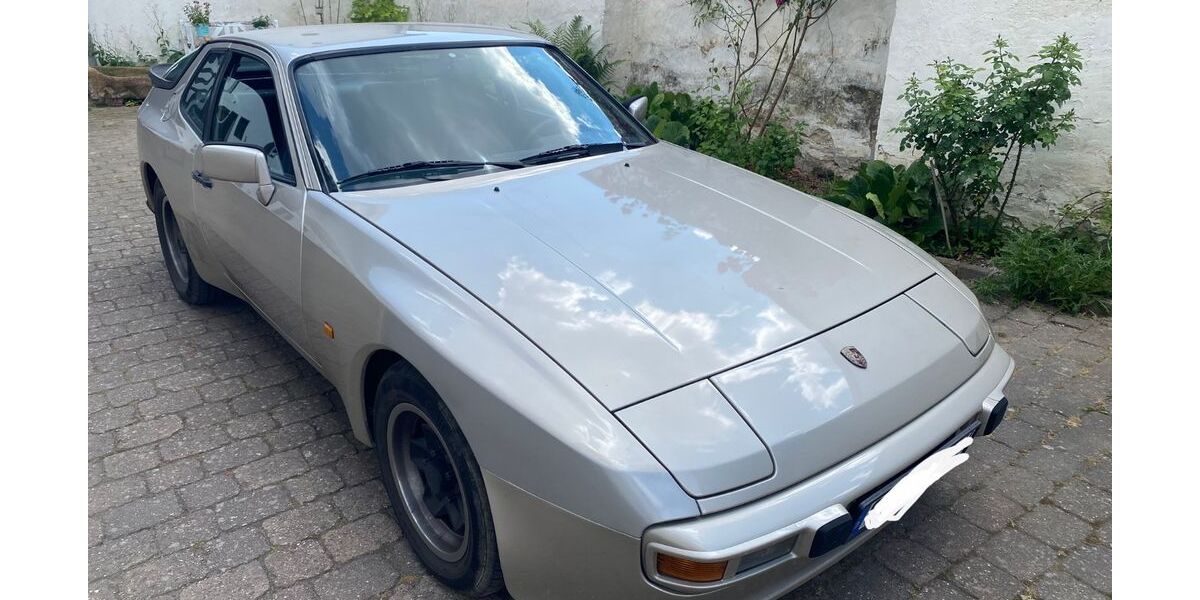 Porsche 944 146.500 km 15.999 &euro; Weingarten 67366