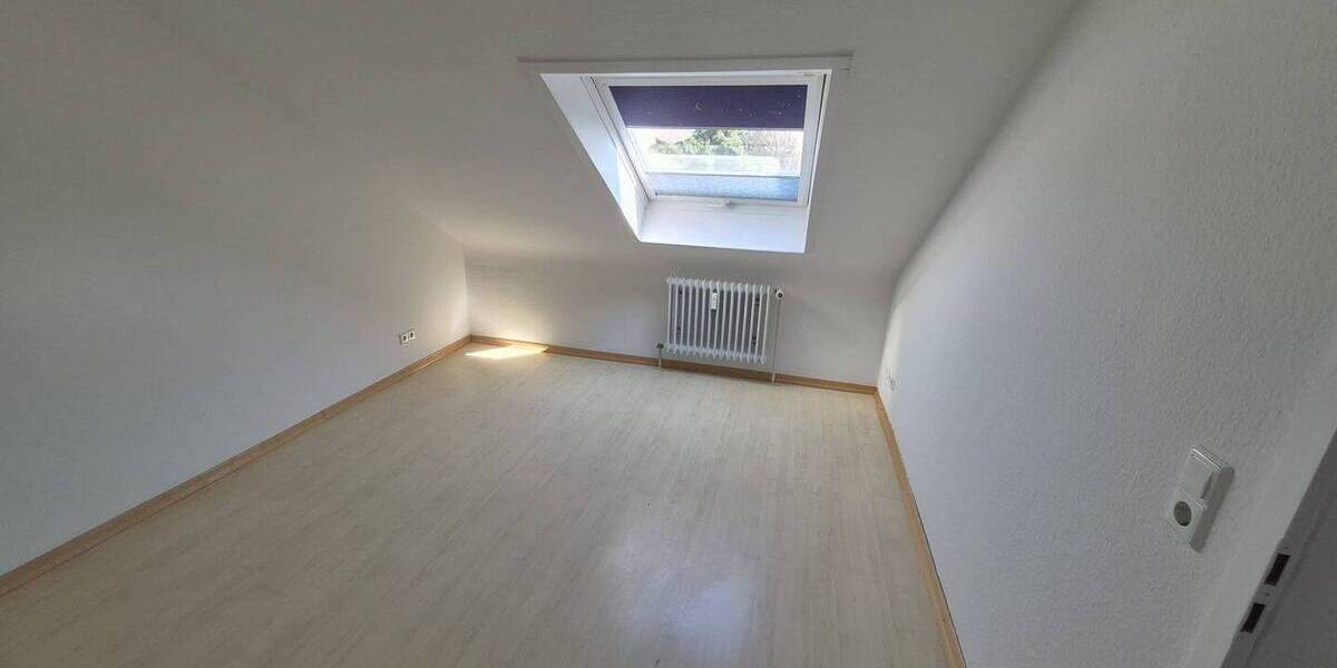 Etagenwohnung Karlsruhe Neureut - 2 Zimmer, 62 m&sup2;, 210.000&euro; | Angebot:25909141